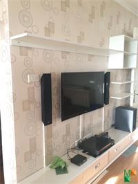 Thi công giấy dán tường phòng khách Darae